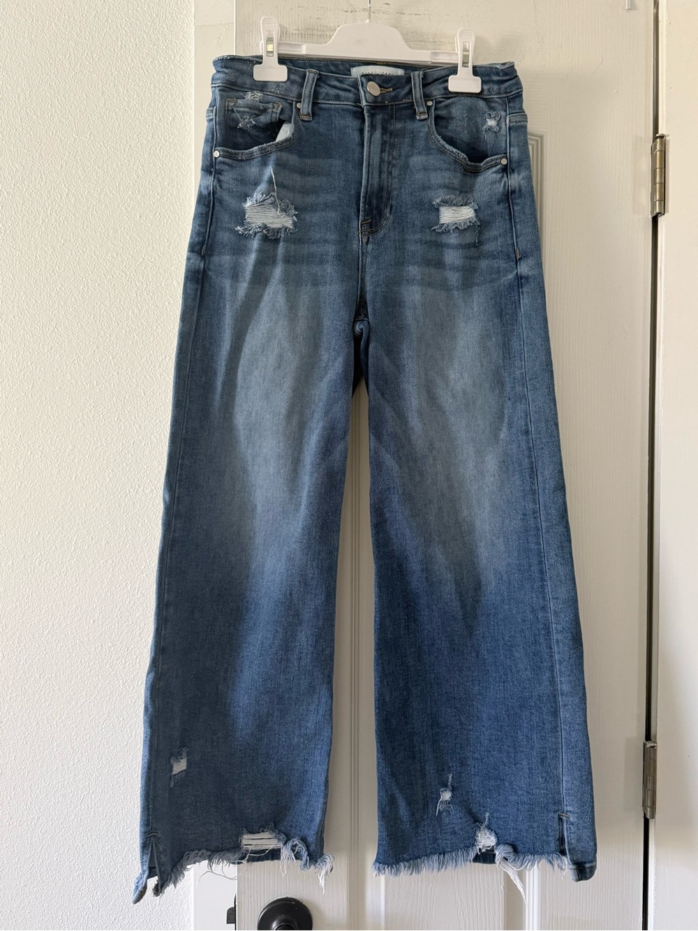 RISEN Distressed Wide Leg Cropped Raw Hem Jeans 7/28